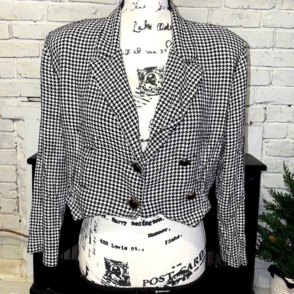 Y2K IZ California Cropped Dress Jacket